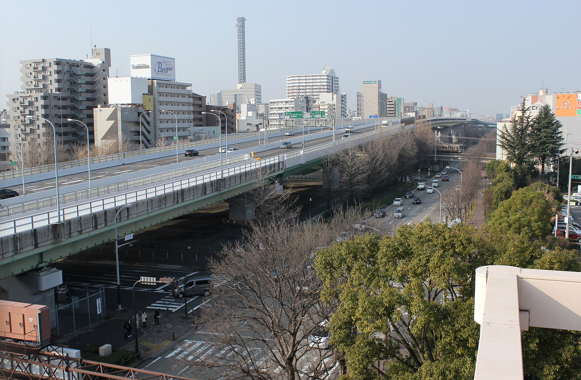 名古屋高速2号東山線の吹上付近